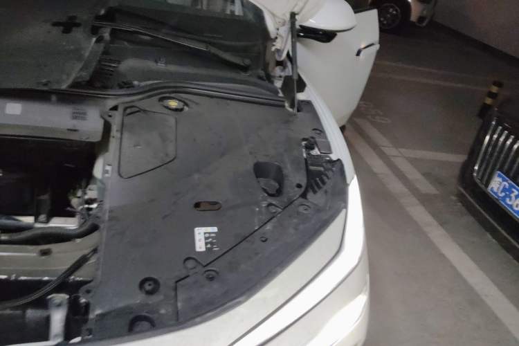 Used ONVO L60 2024 60 kWh Rear-Drive Version Engine Bay Left