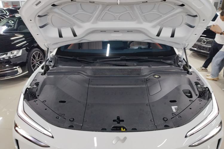 Used ONVO L60 2024 60 kWh Rear-Drive Version Engine Bay