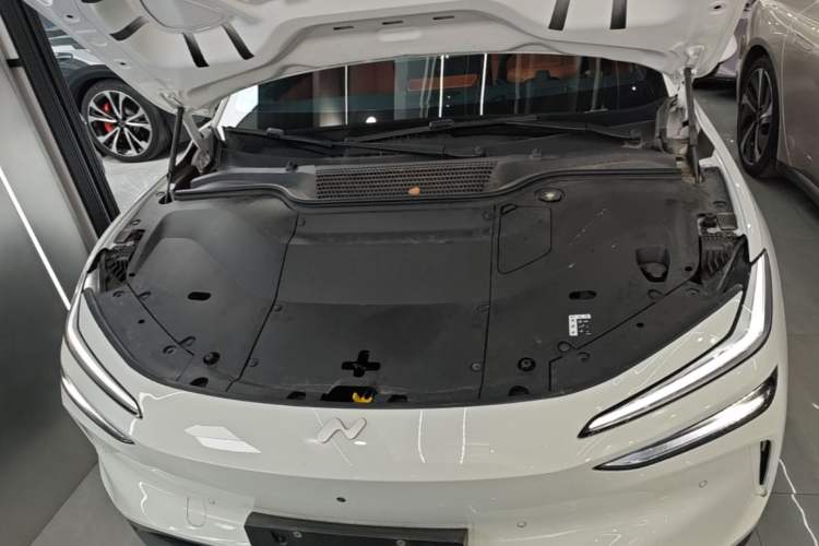 Used ONVO L60 2024 60 kWh Rear-Drive Version Engine Bay