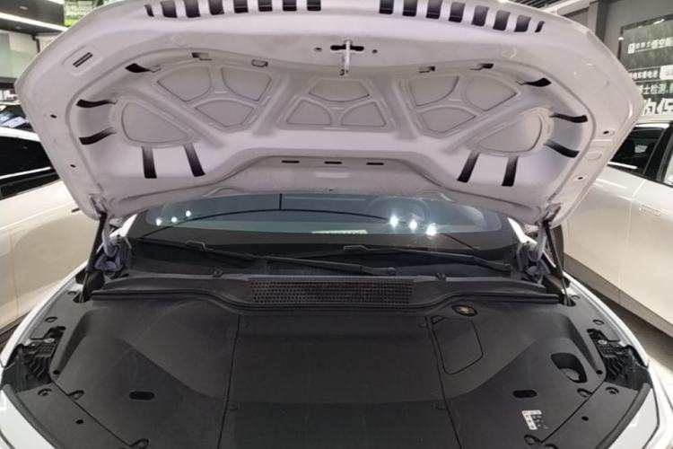 Used ONVO L60 2024 60 kWh Rear-Drive Version Engine Bay