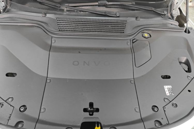 Used ONVO L60 2024 60 kWh Rear-Drive Version Engine Bay