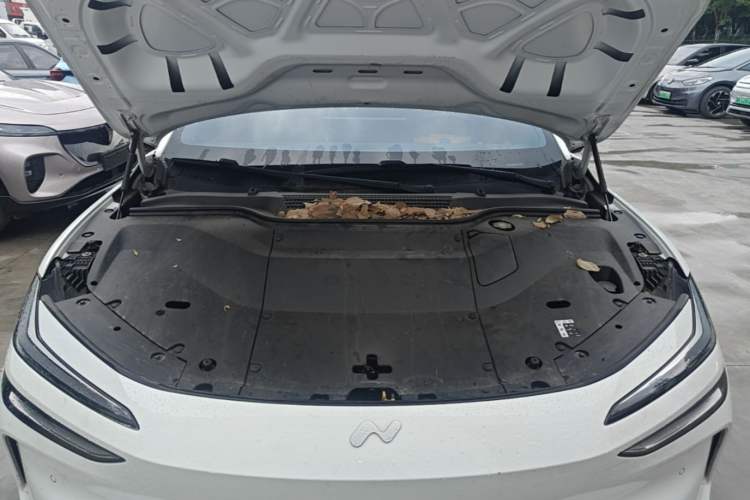 Used ONVO L60 2024 60 kWh Rear-Drive Version Engine Bay
