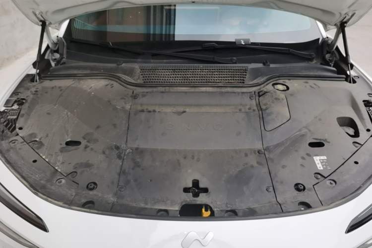 Used ONVO L60 2024 60 kWh Rear-Drive Version Engine Bay