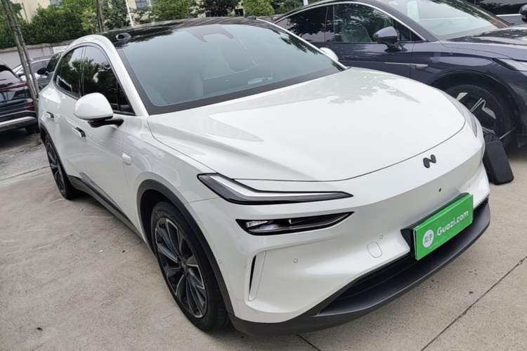 Used ONVO L60 2024 60 kWh Rear-Drive Version Exterior 1