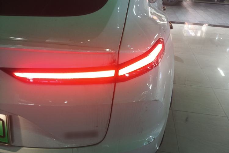 Used ONVO L60 2024 60 kWh Rear-Drive Version Exterior 1