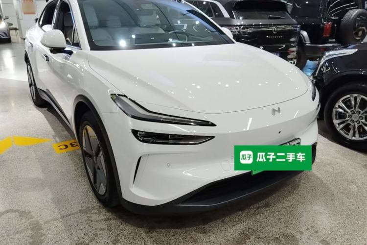 Used ONVO L60 2024 60 kWh All-Wheel Drive Exterior 1
