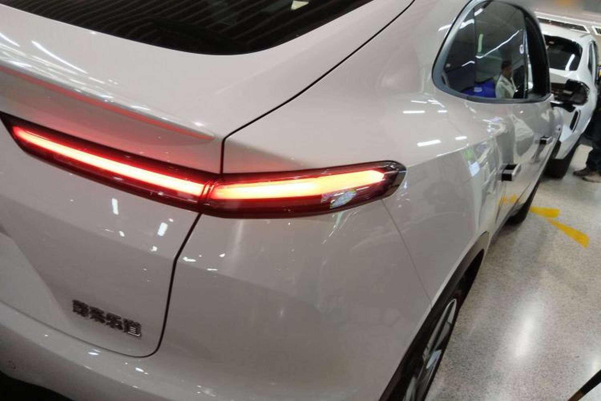 Used ONVO L60 2024 60 kWh Rear-Drive Version Exterior 1