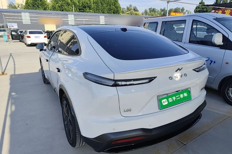 Used ONVO L60 2024 60 kWh Rear-Drive Version Exterior 2