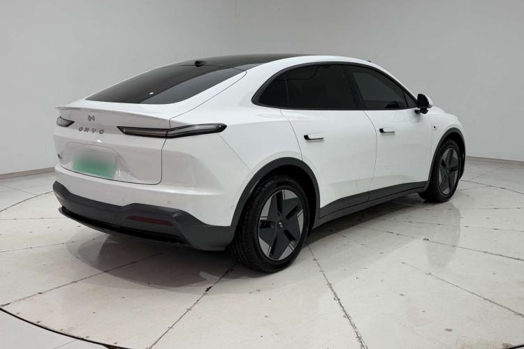 Used ONVO L60 2024 60 kWh All-Wheel Drive Exterior 3