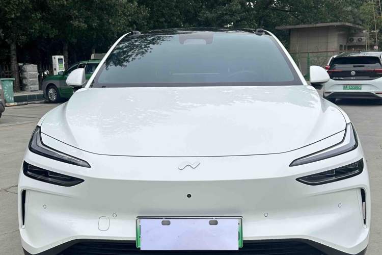 Used ONVO L60 2024 60 kWh Rear-Drive Version Exterior 3