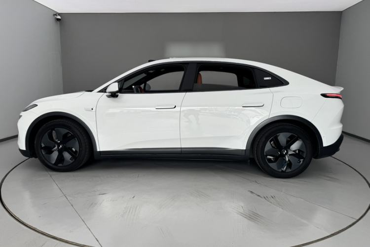 Used ONVO L60 2024 60 kWh Rear-Drive Version Exterior 3