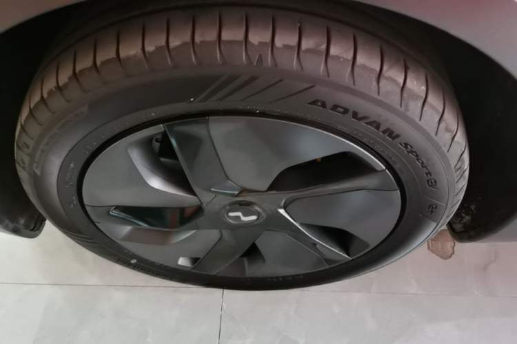 Used ONVO L60 2024 60 kWh Rear-Drive Version Exterior 4