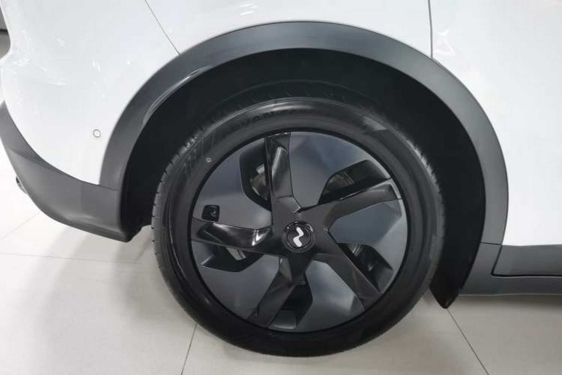 Used ONVO L60 2024 60 kWh Rear-Drive Version Exterior 5