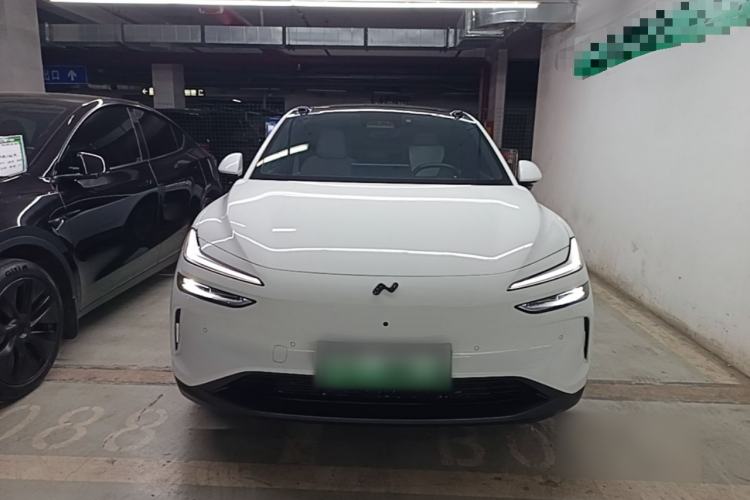 Used ONVO L60 2024 60 kWh Rear-Drive Version Front
