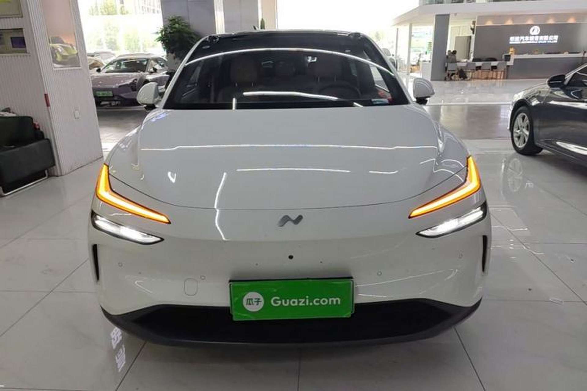 Used ONVO L60 2024 60 kWh Rear-Drive Version Front