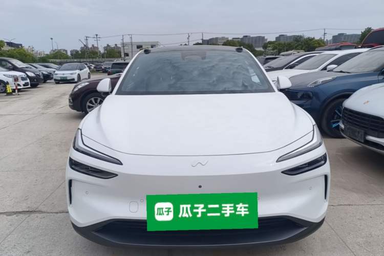 Used ONVO L60 2024 60 kWh Rear-Drive Version Front