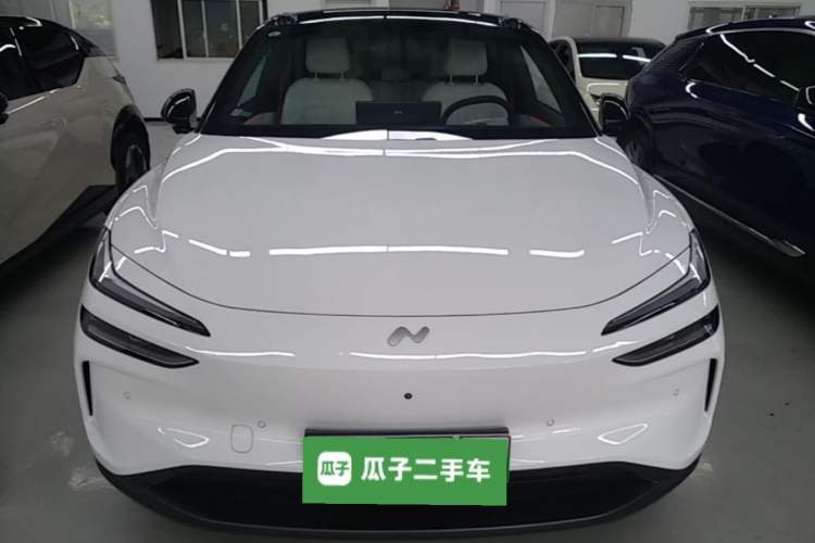 Used ONVO L60 2024 60 kWh Rear-Drive Version Front