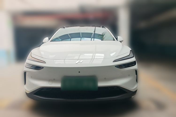 Used ONVO L60 2024 60 kWh Rear-Drive Version Front