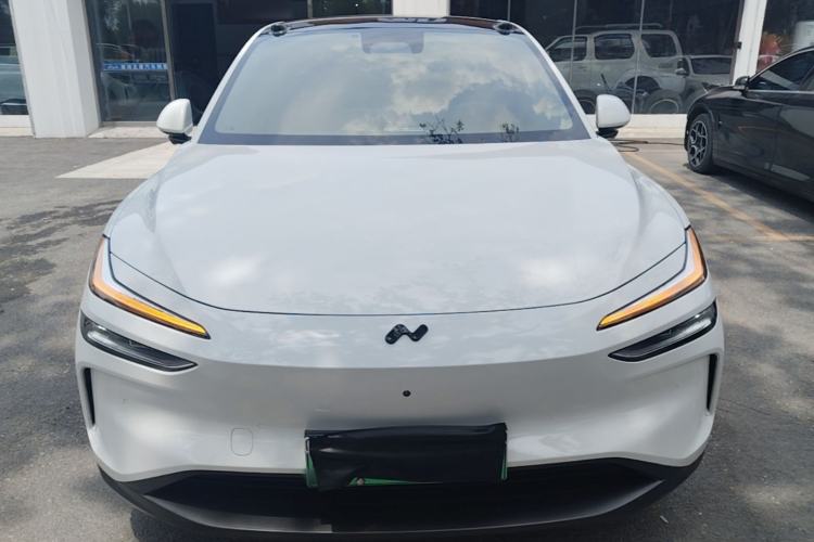 Used ONVO L60 2024 60 kWh Rear-Drive Version Front