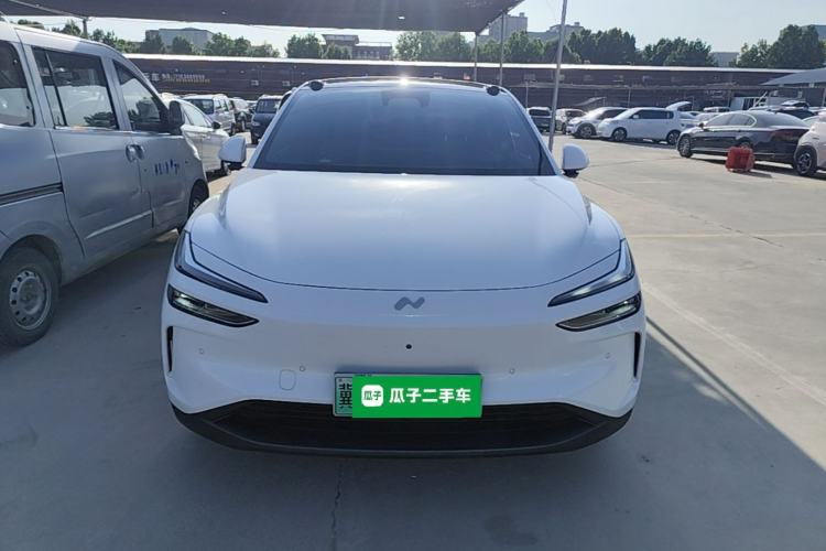 Used ONVO L60 2024 60 kWh Rear-Drive Version Front