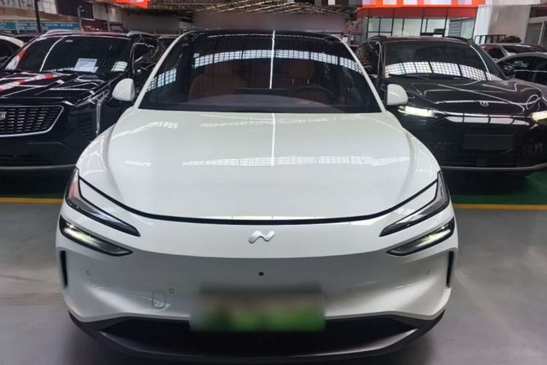 Used ONVO L60 2024 60 kWh Rear-Drive Version Front