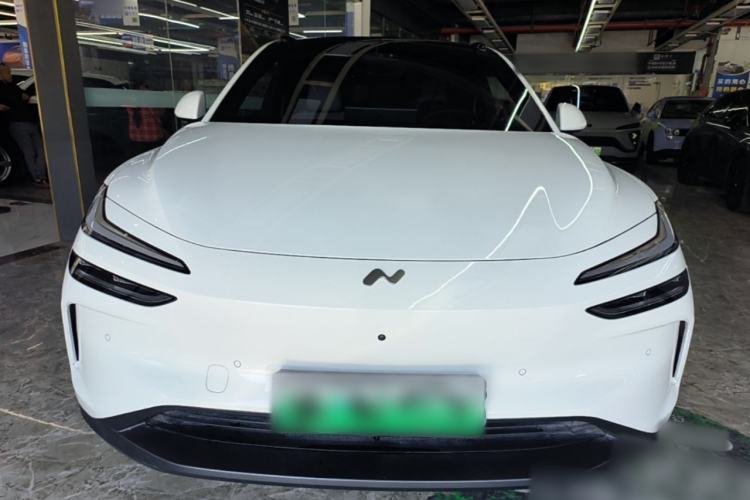 Used ONVO L60 2024 60 kWh Rear-Drive Version Front
