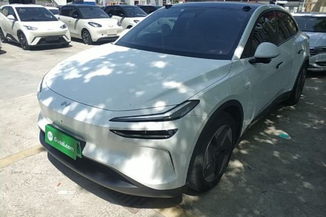 Used ONVO L60 2024 60 kWh Rear-Drive Version