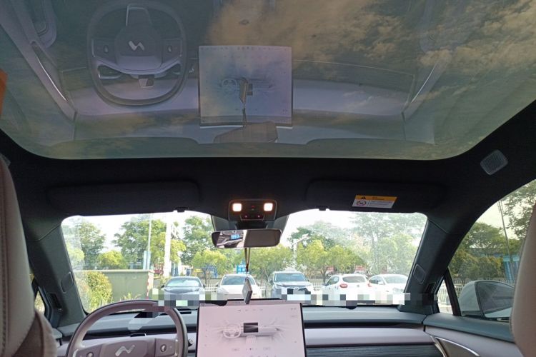 Used ONVO L60 2024 60 kWh Rear-Drive Version Headliner
