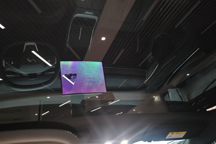 Used ONVO L60 2024 60 kWh Rear-Drive Version Headliner