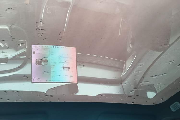 Used ONVO L60 2024 60 kWh Rear-Drive Version Headliner
