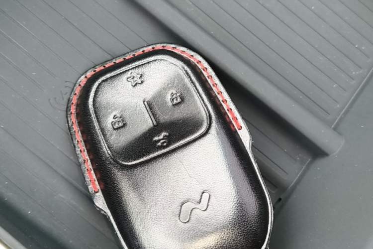 Used ONVO L60 2024 60 kWh Rear-Drive Version Interior 1