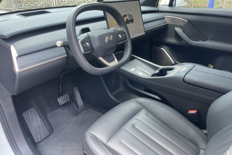 Used ONVO L60 2024 60 kWh All-Wheel Drive Interior 3