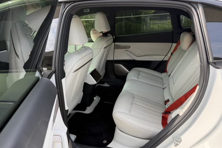 Used ONVO L60 2024 60 kWh Rear-Drive Version Interior 3