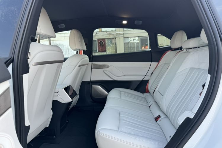 Used ONVO L60 2024 60 kWh Rear-Drive Version Interior 5