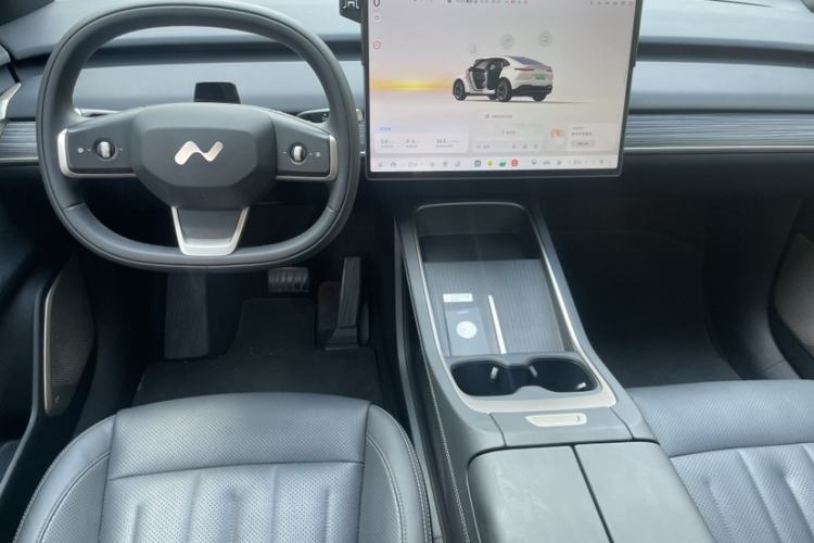 Used ONVO L60 2024 60 kWh All-Wheel Drive Interior 7