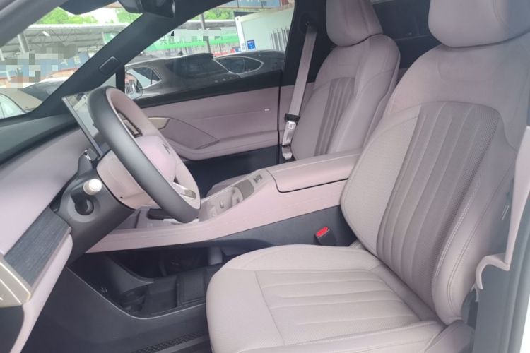 Used ONVO L60 2024 60 kWh Rear-Drive Version Left Front Seat