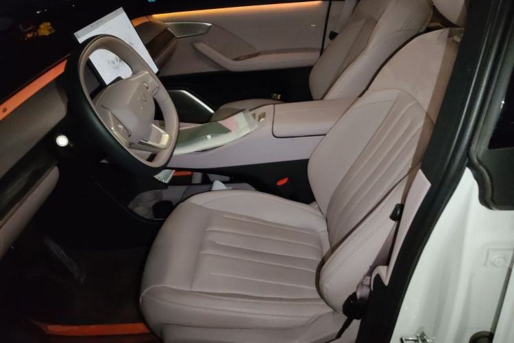 Used ONVO L60 2024 60 kWh Rear-Drive Version Left Front Seat