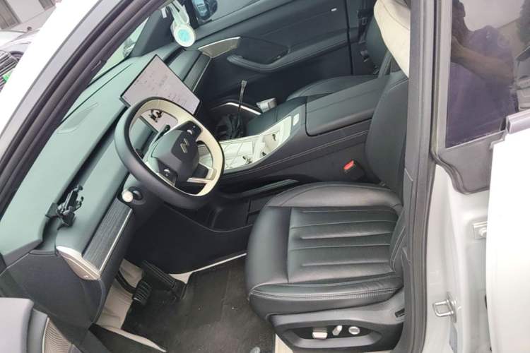 Used ONVO L60 2024 60 kWh Rear-Drive Version Left Front Seat