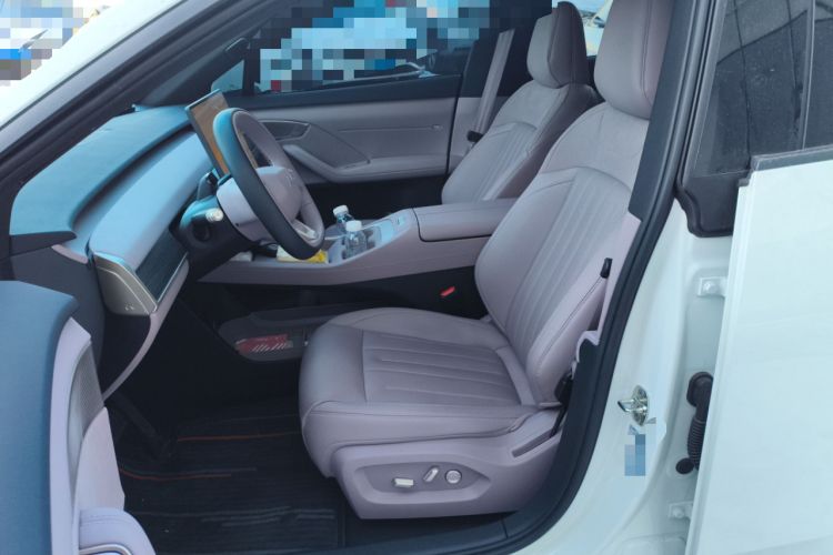 Used ONVO L60 2024 60 kWh Rear-Drive Version Left Front Seat