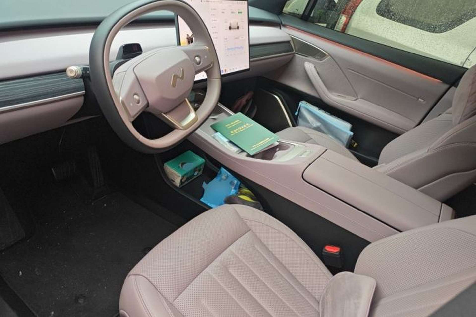 Used ONVO L60 2024 60 kWh Rear-Drive Version Left Front Seat
