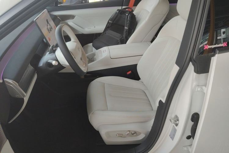 Used ONVO L60 2024 85 kWh Rear-Drive Version Left Front Seat