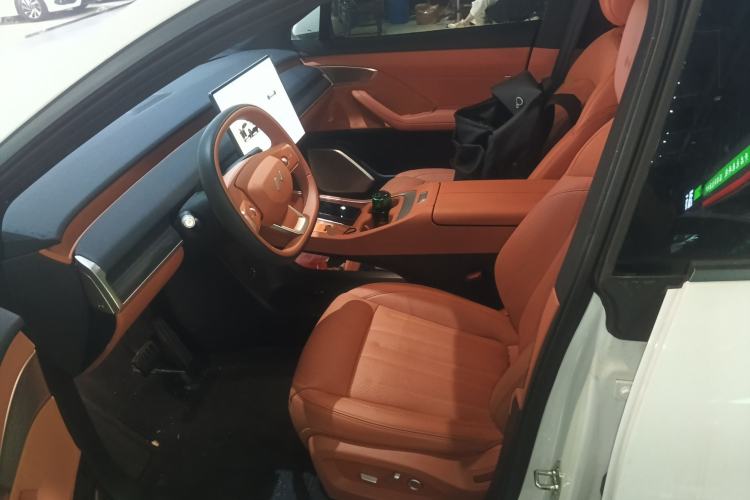 Used ONVO L60 2024 60 kWh Rear-Drive Version Left Front Seat