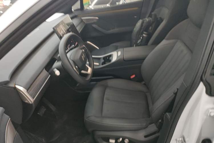 Used ONVO L60 2024 60 kWh Rear-Drive Version Left Front Seat