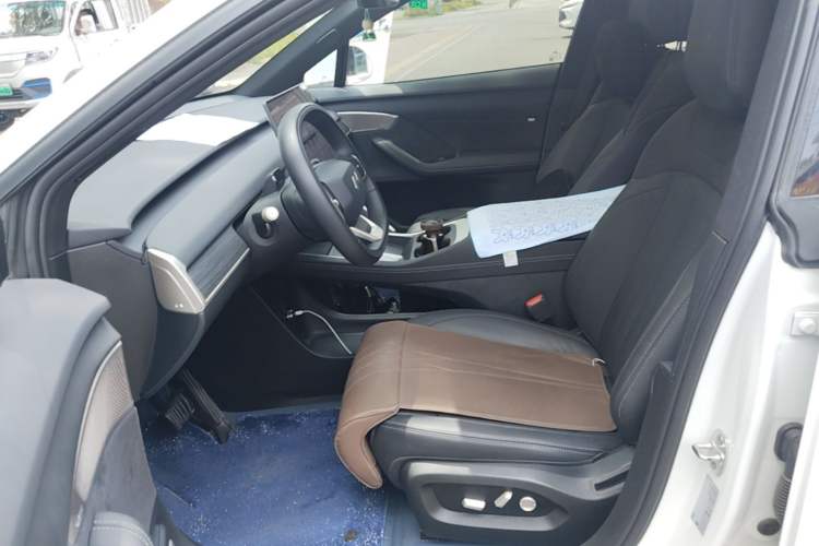Used ONVO L60 2024 60 kWh Rear-Drive Version Left Front Seat