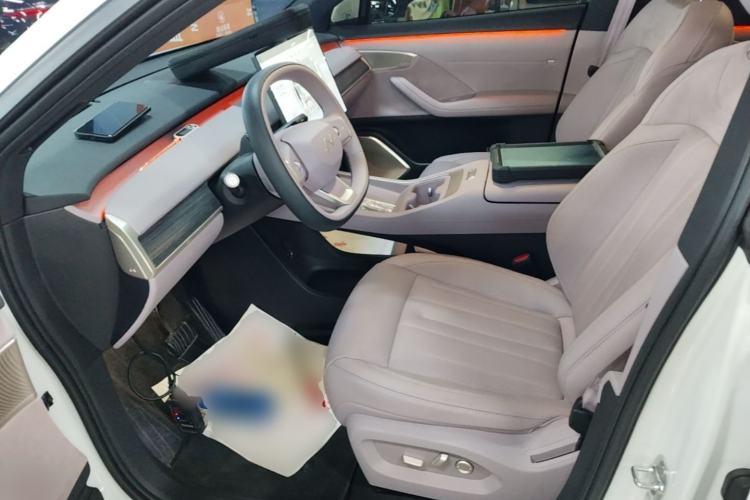Used ONVO L60 2024 60 kWh Rear-Drive Version Left Front Seat