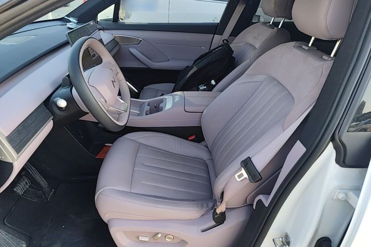 Used ONVO L60 2024 60 kWh Rear-Drive Version Left Front Seat