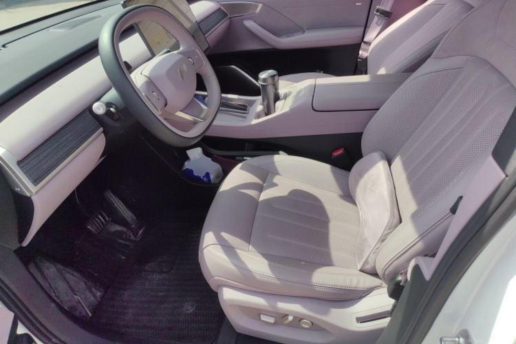 Used ONVO L60 2024 60 kWh Rear-Drive Version Left Front Seat