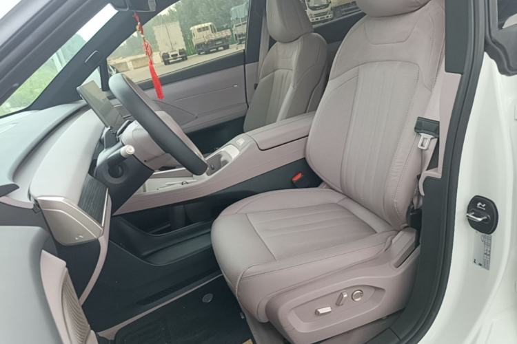 Used ONVO L60 2024 60 kWh Rear-Drive Version Left Front Seat