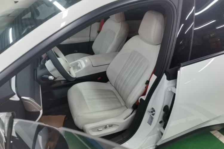 Used ONVO L60 2024 60 kWh Rear-Drive Version Left Front Seat