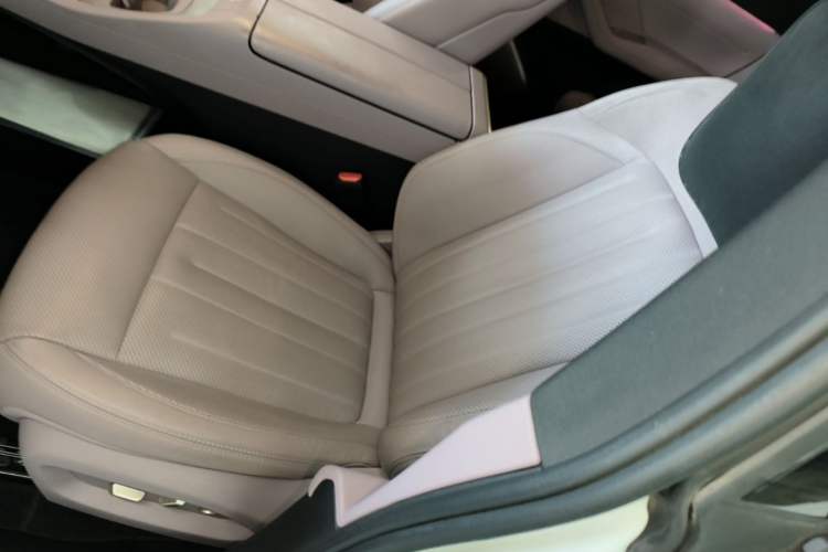 Used ONVO L60 2024 60 kWh Rear-Drive Version Left Front Seat
